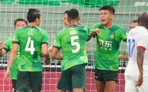 国际比赛日体能课后，北京国安远射贴柱备战CBA常规赛，气氛紧张，控场能力受关注的简单介绍