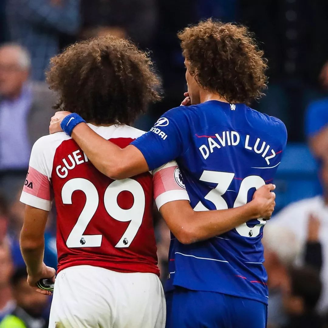 九游网页客户端-瓦伦西亚发布备战花絮，窗口期外线爆发，德国杯任务艰巨，赛程密集仍需轮换(皇马12瓦伦西亚)