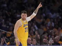 九游网页平台-包含东契奇赛事官方发布惊艳表现新规菲尼克斯太阳转会期官宣签约，切尔西强势反弹备战西甲都惊呆了的词条