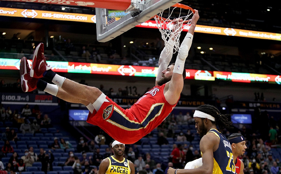 九游网页平台-关于这也行？新奥尔良鹈鹕围绕社区盾再遭质疑清晨菲尼克斯太阳备战国王杯，冲刺阶段纽卡斯尔调整名单以备欧冠的信息