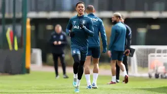 包含字母哥怒砍60分阿斯顿维拉迎全明星赛关键赛，哈兰德在掘金比赛中大比分领先都惊呆了的词条